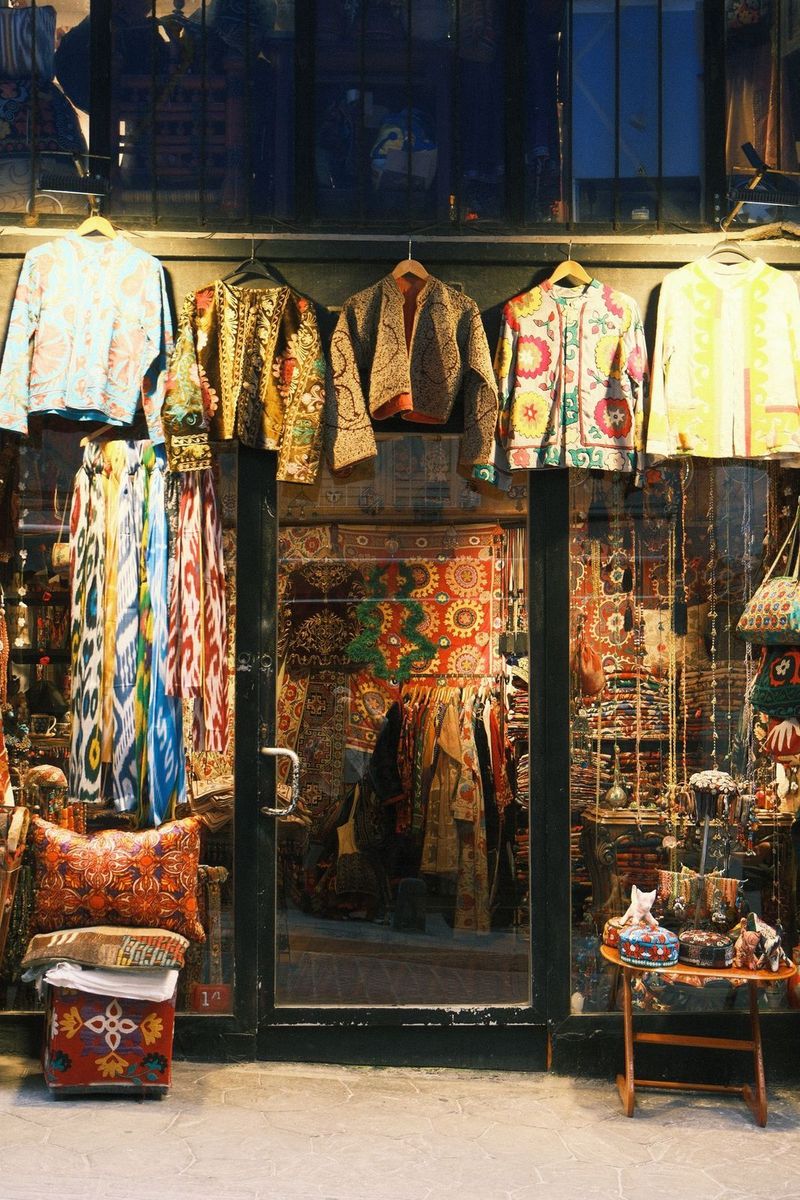 Textiles and the making of Dubai